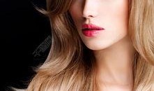 金发美女爆料图片视频下载,揭秘网络下载风波背后的真相