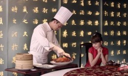 专家爆料酒骗局视频播放,专家曝光爆料酒视频播放真相