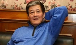 王小利老婆爆料视频大全,揭秘明星家庭背后的故事