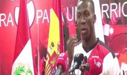 新闻爆料闪电侠,新闻爆料揭示超级英雄的神秘面纱