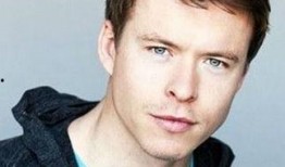 新闻爆料闪电侠,新闻爆料揭示超级英雄的神秘面纱